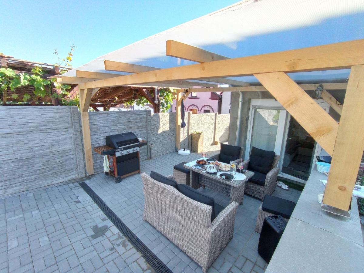 Apartamento Sklípek Emilka Mutěnice Exterior foto
